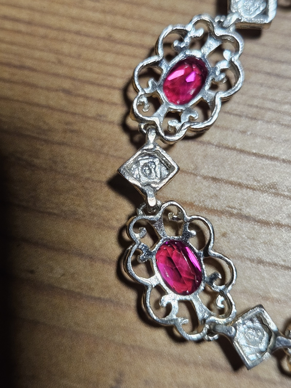 Vintage Elegant Pink Precious Stone Silver Stamped - Picture 3 of 4